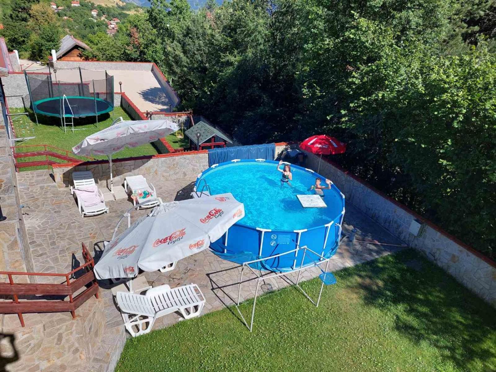 Family Hotel Diana Lyaskovo  المظهر الخارجي الصورة
